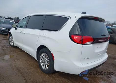 2025 Chrysler Voyager Lx z USA, uszkodzony, nr VIN 2C4RC1CGXSR566981